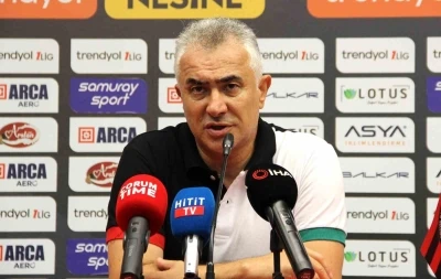 Mehmet Altıparmak: &quot;Çok kötü bir hakem performansı vardı&quot;
