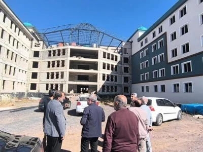 Mehmet Gürgür Hafızlık ve Gençlik Merkezi inşaatı devam ediyor
