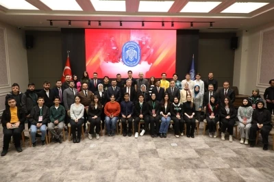 Mektep Melikgazi&rsquo;de eğitim alan gen&ccedil;ler topluma ışık olacaklar
