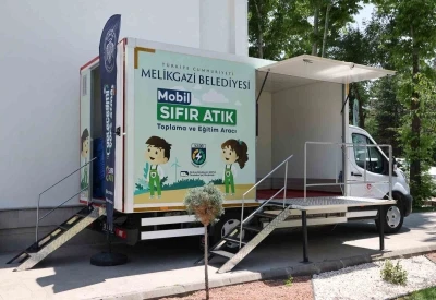 Melikgazi Belediyesi&rsquo;nin sıfır atık başarısına teşekk&uuml;r plaketi
