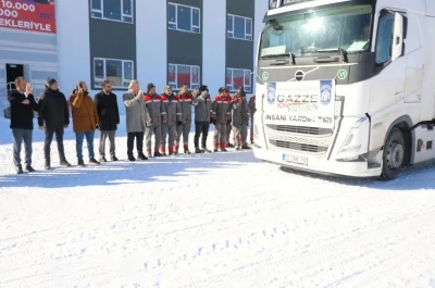 Melikgazi&rsquo;nin yardım tırı dualarla Gazze&rsquo;ye uğurlandı
