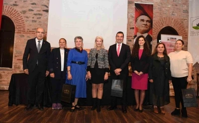 Meme kanseri taramalarında mamografi altın standarttır
