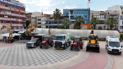 Menemen Belediyesi, ara&ccedil; filosunu b&uuml;y&uuml;t&uuml;yor
