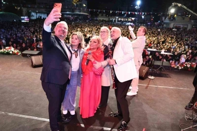 Menemen&rsquo;de on binler, Hıdırellez coşkusunda buluştu
