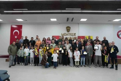 Menteşe&rsquo;de 23 Nisan satran&ccedil; turnuvası ile kutlandı
