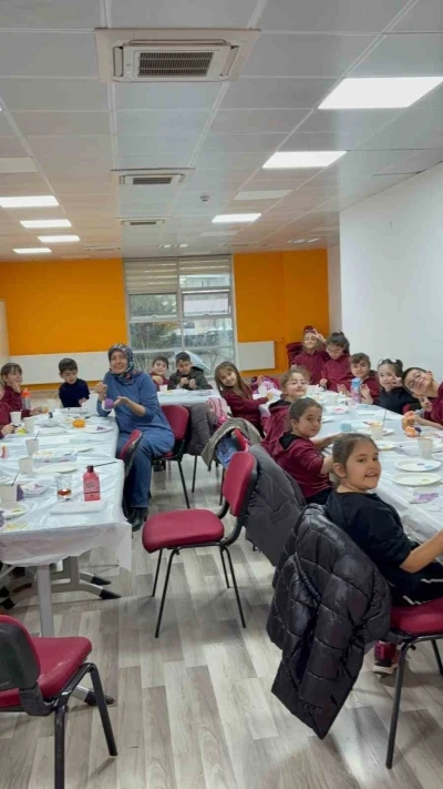 Menteşe&rsquo;de eğitim ve sanat el ele
