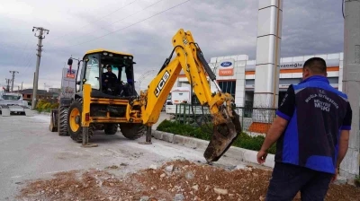 Menteşe&rsquo;de i&ccedil;me suyu şebeke hatları yenileniyor
