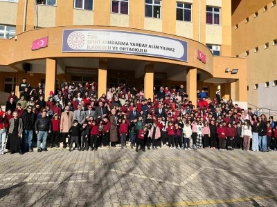 Menteşe&rsquo;de karne &ouml;ncesi şenlik
