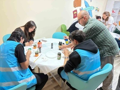 Menteşe&rsquo;de sanat engel tanımadı
