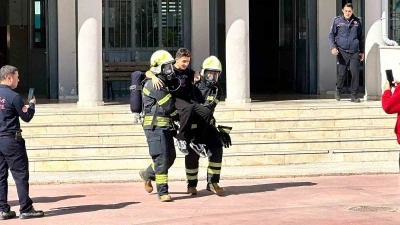 Menteşe’deki lisede deprem tatbikatı gerçekleştirildi
