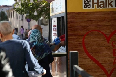 Merkezefendi Belediyesi Halk Ekmek b&uuml;feleri Ramazan ayında da hizmette
