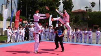 Mersin&rsquo;de 19 Mayıs coşkusu Gen&ccedil;lik Haftası ile başladı
