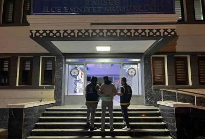 Mersin’de 5 aracı kundaklayan şüpheli yakalandı
