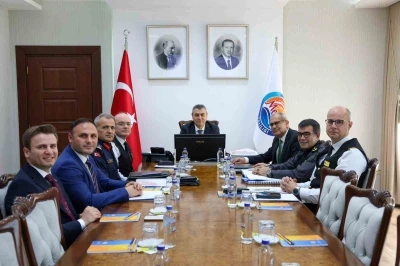 Mersin&rsquo;de g&uuml;venlik masaya yatırıldı: 816 aranan şahıs yakalandı
