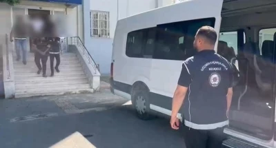 Mersin’de kaçak göçmen operasyonu: 14’ü deport edildi, 4 şüpheli tutuklandı

