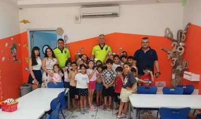 Mersin’de öğrencilere ve bakım merkezi çalışanlarına trafik güvenliği eğitimi verildi
