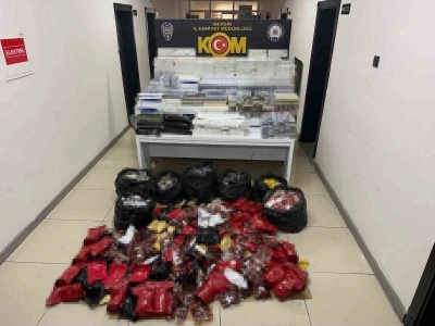 Mersin&rsquo;de sigara ka&ccedil;ak&ccedil;ılarına operasyon: 4 tutuklama
