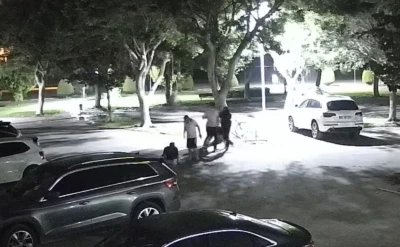Mersin&rsquo;de site m&uuml;d&uuml;r&uuml; darbedildi, saldırı kameraya yansıdı
