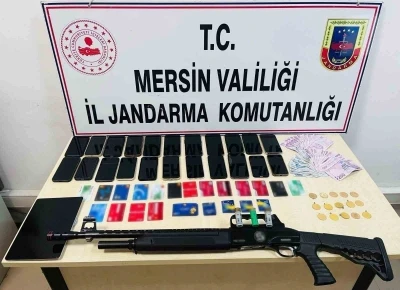 Mersin&rsquo;de yasa dışı bahis operasyonu: 8 ş&uuml;pheli tutuklandı
