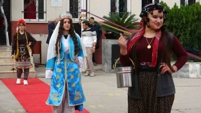 Mersin&rsquo;de &rsquo;Y&ouml;r&uuml;k G&ouml;&ccedil;er K&uuml;lt&uuml;r Kalır&rsquo; ş&ouml;leni
