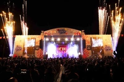 Mersin Gençlik Festivali coşkuyla başladı
