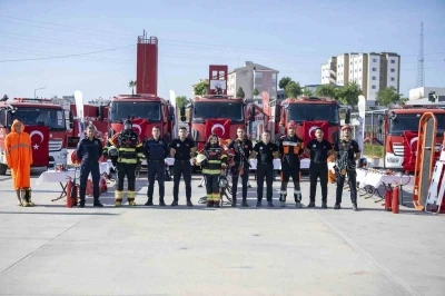 Mersin itfaiyesi, yeni ekipmanlarıyla gücüne güç kattı
