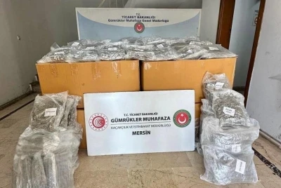 Mersin Limanı’nda 587 kilogram esrar ele geçirildi

