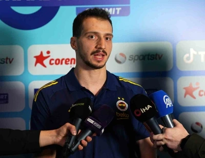 Mert Emre Ekşioğlu: "Alabileceğimiz b&uuml;t&uuml;n kupaları almak istiyoruz"
