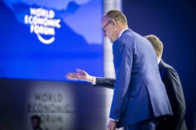 Merz: "Avrupa topraklarını zorla ele ge&ccedil;irme tehdidi kabul edilemez"
