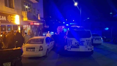 Metrelerce y&uuml;kseklikten beton zemine d&uuml;şen yaşlı adam hayatını kaybetti
