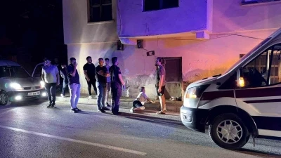 Metruk evin penceresinden d&uuml;şen kadın yaralandı
