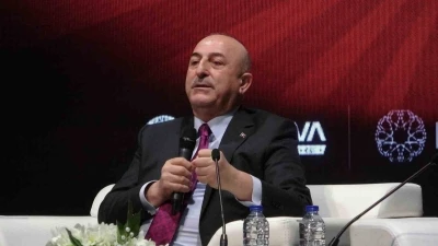Mevl&uuml;t &Ccedil;avuşoğlu, "M&uuml;sl&uuml;man &uuml;lkelere karşı kurulan ittifaklara biz de boş durmuyoruz"
