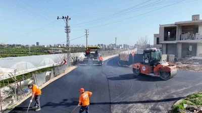 Mezitli&rsquo;de sıcak asfalt atağı
