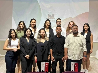 Mezun şefler, sektör tecrübelerini öğrencilerle paylaştı
