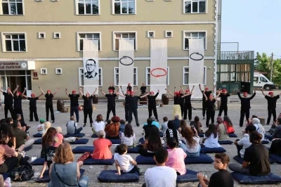 Mezuniyet festivalinde hafıza teması hayat buldu

