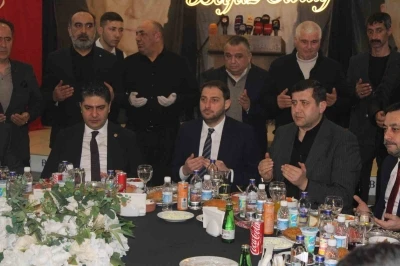 MHP Genel Başkan Yardımcısı &Ouml;zdemir: "İran&rsquo;ın toprak b&uuml;t&uuml;nl&uuml;ğ&uuml;n&uuml;n korunması gerektiğinin altını &ccedil;iziyoruz"
