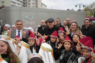 MHP Genel Başkan Yardımcısı Topsakal: "Avrupa T&uuml;rklerle iyi ge&ccedil;inmek zorunda"
