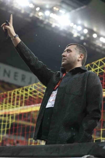 MHP Kayseri Milletvekili Ersoy&rsquo;dan Kayserispor&rsquo;a 10 milyon TL prim s&ouml;z&uuml;
