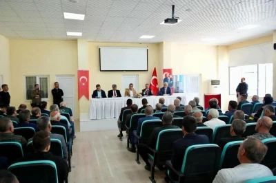 Milletvekili Mustafa Alkayış G&ouml;lbaşı&rsquo;nda sorunları tespit etti
