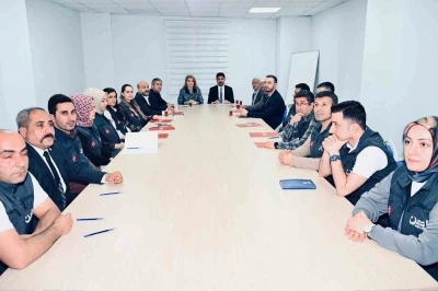 Milletvekili &Ouml;lmeztoprak&rsquo;dan hem kurumlara, hem millete yakın temas
