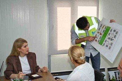 Milletvekili Ölmeztoprak TOKİ şantiyesi ve örnek daireyi inceledi
