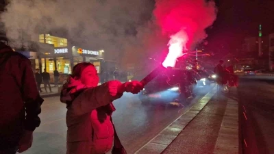 Milli başarıya en &ccedil;ok da &ccedil;ocuklar sevindi
