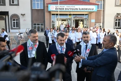 Milli Eğitim Bakanı Tekin: &quot;On binlerce insan, 60 binin üzerinde insanın şehit edildiği bir soykırım sürecini yaşıyoruz&quot;
