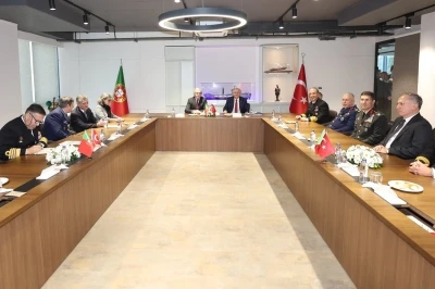 Milli Savunma Bakanı Yaşar G&uuml;ler ve Portekiz Savunma Bakanı toplantı ger&ccedil;ekleştirdi
