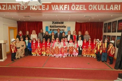 Minik GKV&rsquo;lilerden "25 Aralık Gaziantep&rsquo;in Kurtuluşu" t&ouml;reni
