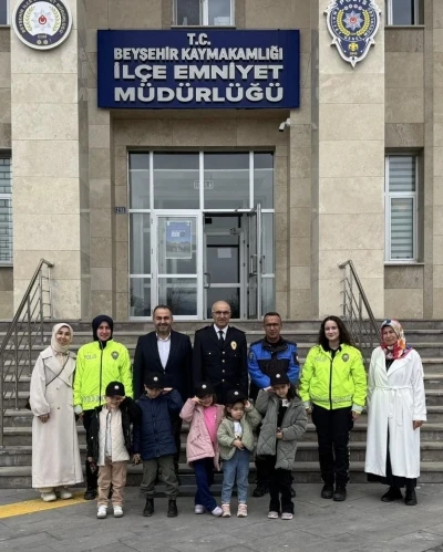 Minik &ouml;ğrencilerden Beyşehir Emniyetine s&uuml;rpriz
