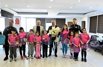 Minik raketler turnuva yolunda
