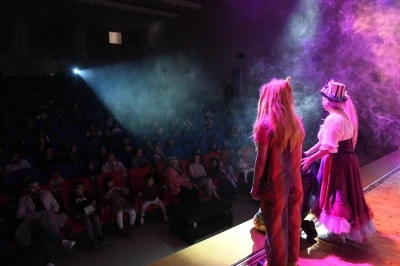 Minikler hem eğlendi hem &ouml;ğrendi
