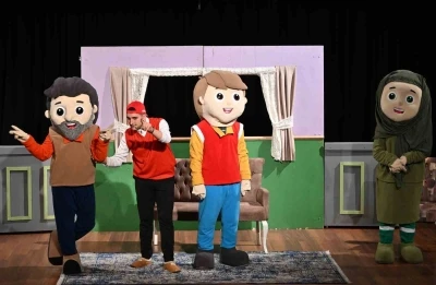 Minikler İstanbul&rsquo;u sahnedeki r&uuml;yada keşfetti
