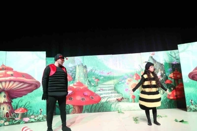 Minikler, &quot;Beneksiz Böcek Uğur&quot; ile keyifli anlar yaşadı
